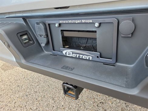 Used 2022 Ford F150 XL w/ Equipment Group 101A High image 10