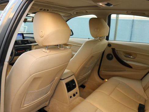 Used 2013 BMW 335i Sedan image 15