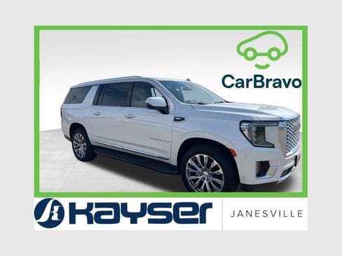 Used 2022 GMC Yukon XL Denali AWD/4WD image 1
