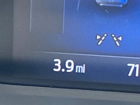 New 2025 Ford Escape SE image 25