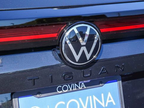 New 2026 Volkswagen Tiguan SE R-Line image 10