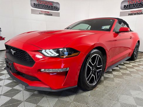 Used 2021 Ford Mustang Premium image 7