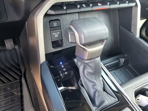 Used 2024 Toyota Tundra SR5 AWD/4WD image 19