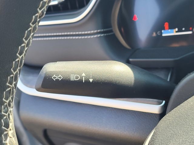 Used 2023 Jeep Grand Cherokee Limited AWD/4WD image 16