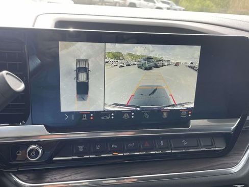 Certified 2025 GMC Sierra 2500 SLT w/ SLT Convenience Package image 23