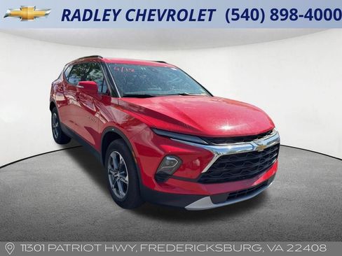 Used 2023 Chevrolet Blazer LT AWD/4WD image 4