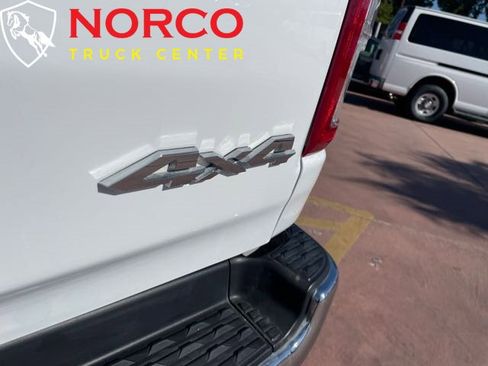 Used 2021 RAM 1500 Big Horn image 8