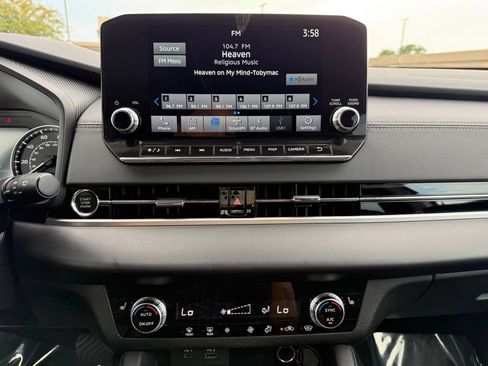 Used 2023 Mitsubishi Outlander SE AWD/4WD image 18