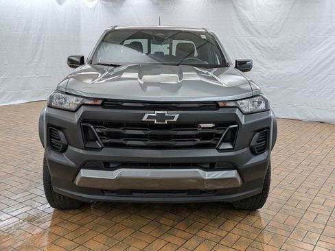 Used 2024 Chevrolet Colorado Trail Boss w/ Advanced Trailering Package image 2