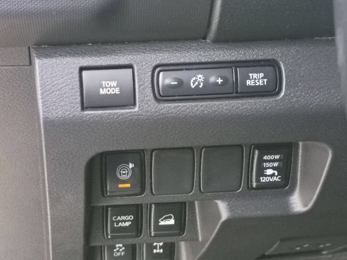 Used 2023 Nissan Frontier PRO-4X w/ Pro Convenience Package AWD/4WD image 21