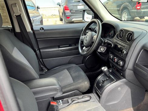 Used 2013 Jeep Patriot Sport w/ PWR Value Group image 9