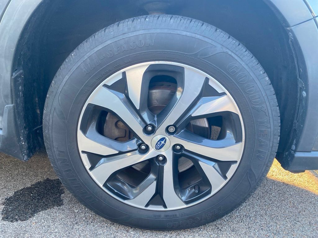 Used 2021 Subaru Outback Limited AWD/4WD image 5