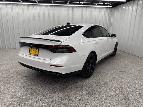 Used 2024 Honda Accord Sport image 6
