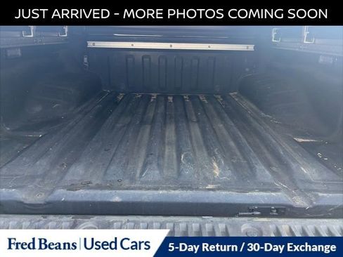 Used 2022 Nissan Frontier SV image 14