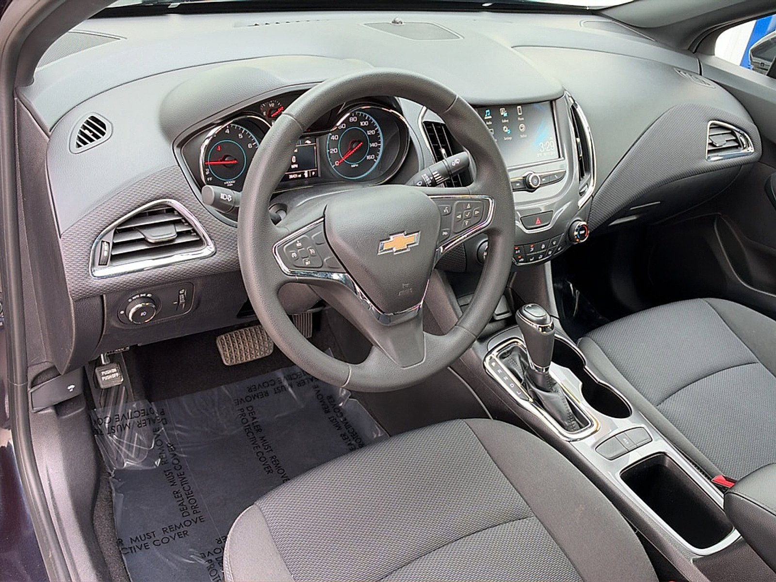 Used 2016 Chevrolet Cruze LT w/ Convenience Package FWD image 10