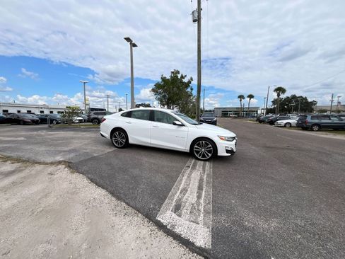 Used 2024 Chevrolet Malibu LT image 16
