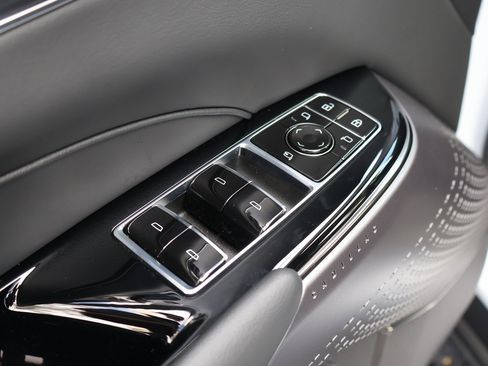 New 2026 Cadillac Lyriq Sport image 2