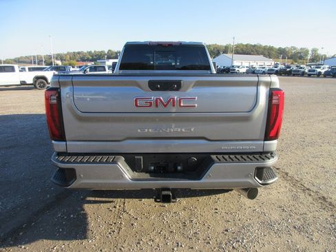 New 2026 GMC Sierra 3500 Denali w/ Denali Reserve Package image 6