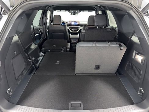 New 2026 Ford Explorer Tremor image 38