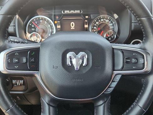 Used 2023 RAM 1500 Laramie AWD/4WD image 11