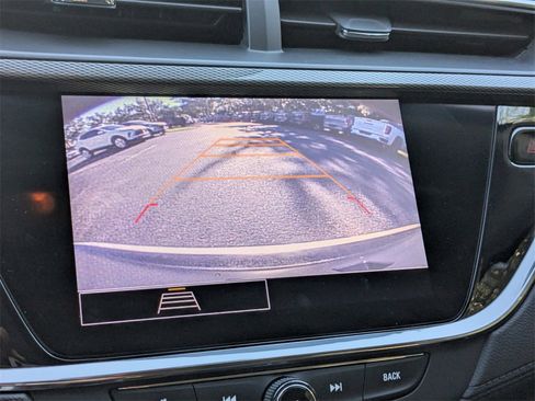 Used 2023 Buick Encore GX Preferred w/ Cold Weather Comfort Package image 21