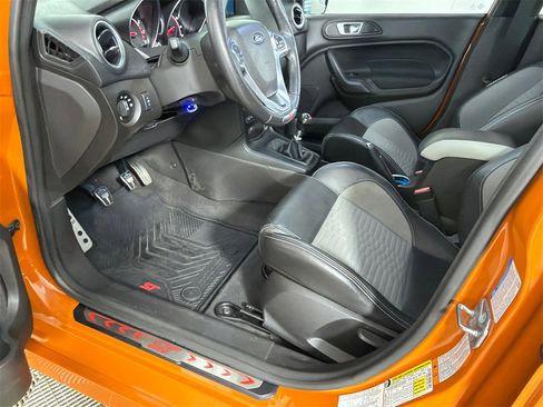 Used 2018 Ford Fiesta ST w/ ST Recaro Package image 10