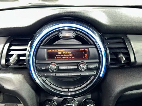 Used 2015 MINI Cooper 2-Door Hardtop image 31