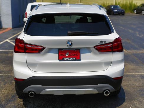 Used 2017 BMW X1 xDrive28i AWD/4WD image 14