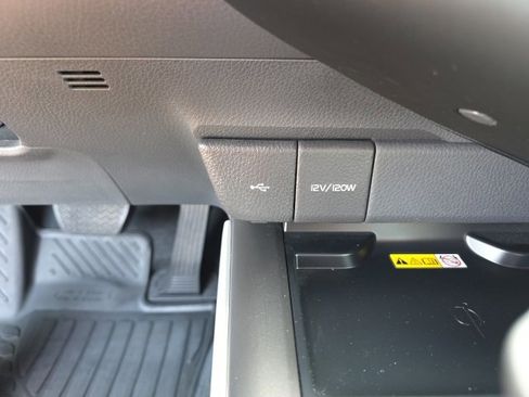 Certified 2024 Toyota Camry XLE image 22