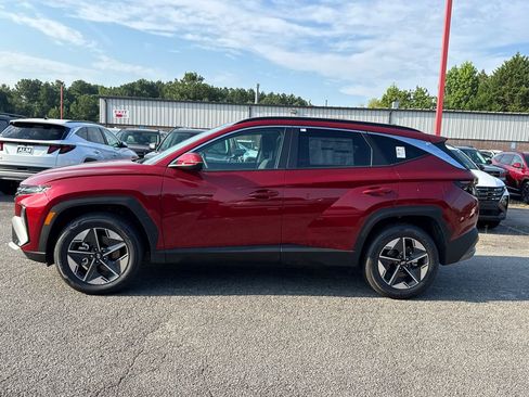 New 2025 Hyundai Tucson SEL image 2