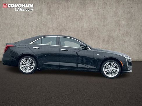 Used 2023 Cadillac CT4 Premium Luxury image 3