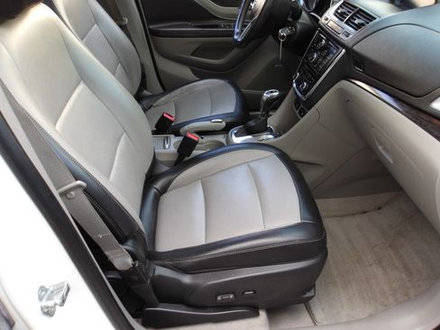 Used 2013 Buick Encore Premium AWD/4WD image 8