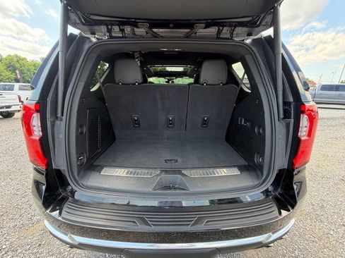 Used 2025 GMC Yukon Denali w/ Sun & Power Step Package AWD/4WD image 19