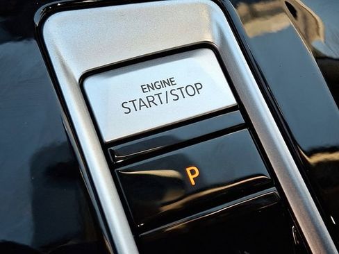 New 2026 Volkswagen Atlas Peak Edition image 15