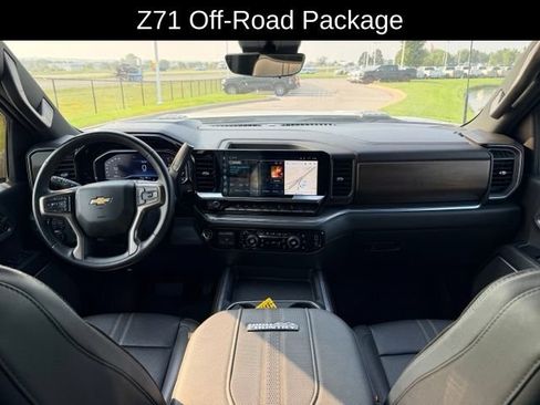 Used 2024 Chevrolet Silverado 2500 High Country w/ Technology Package AWD/4WD image 7