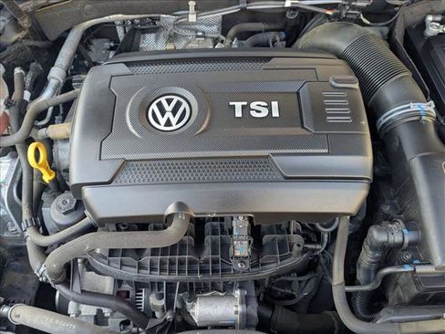 Used 2019 Volkswagen Golf Alltrack SE image 22