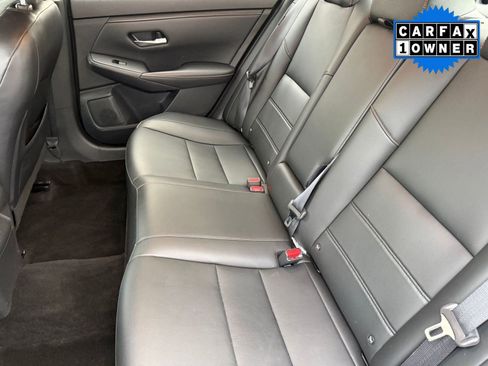 Used 2021 Nissan Sentra SR w/ SR Premium Package image 26