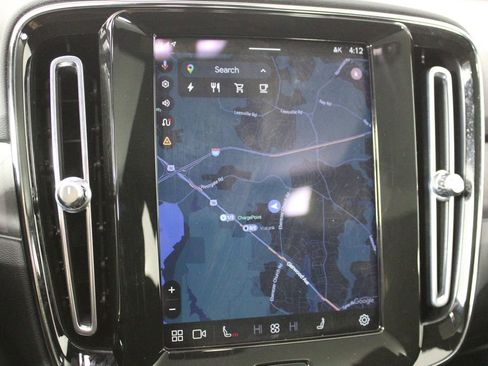 Used 2023 Volvo C40 P8 Recharge Plus image 33