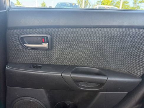 Used 2008 MAZDA MAZDA3 i Touring FWD image 32