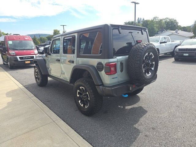 Used 2024 Jeep Wrangler Unlimited Rubicon 4xe w/ Dual Top Group AWD/4WD image 4