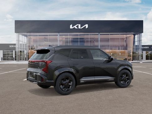 New 2027 Kia Seltos X-Line S w/ X-Line S Premium Package AWD/4WD image 4