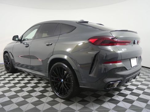 Certified 2026 BMW X6 xDrive40i AWD/4WD image 5