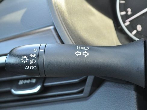 Used 2024 Nissan Altima 2.5 SV image 31