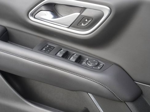 Used 2021 Chevrolet Tahoe LT w/ LT Signature Package image 31