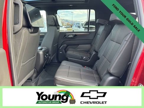 New 2026 Chevrolet Suburban High Country image 16