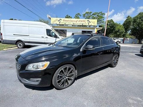 Used 2016 Volvo S60 T5 Premier FWD image 2