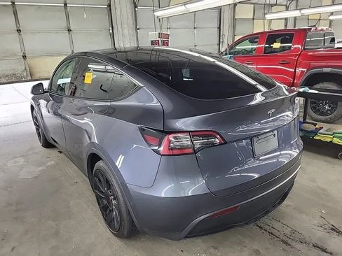 Used 2020 Tesla Model Y Performance AWD/4WD image 3