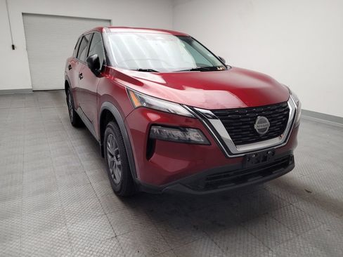 Used 2021 Nissan Rogue S image 14