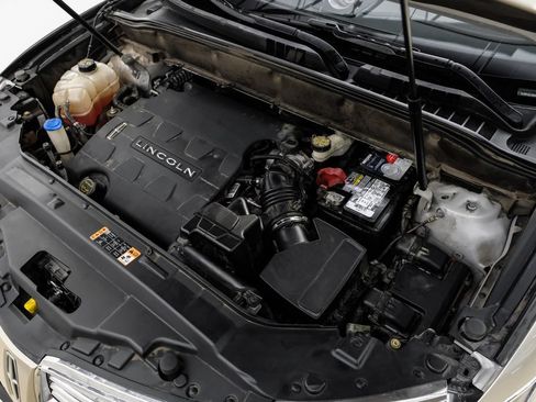 Used 2017 Lincoln MKX Reserve w/ Lincoln MKX Climate Package FWD image 47