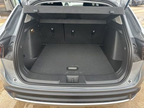 New 2026 Chevrolet Trax LT w/ LT Convenience Package image 11